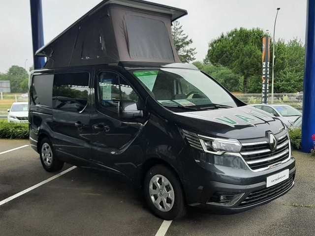 Renault TRAFIC L1H1 2.0 DCI 150 EDC CONFORT+