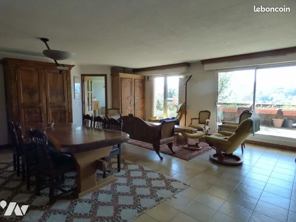 Appartement 5 pièces 135 m²