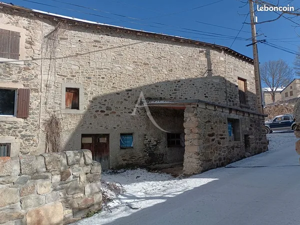 Bâtiment 124 m² PUYVALADOR