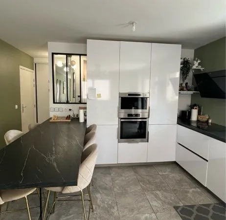 Appartement meublé neuf - Colocation