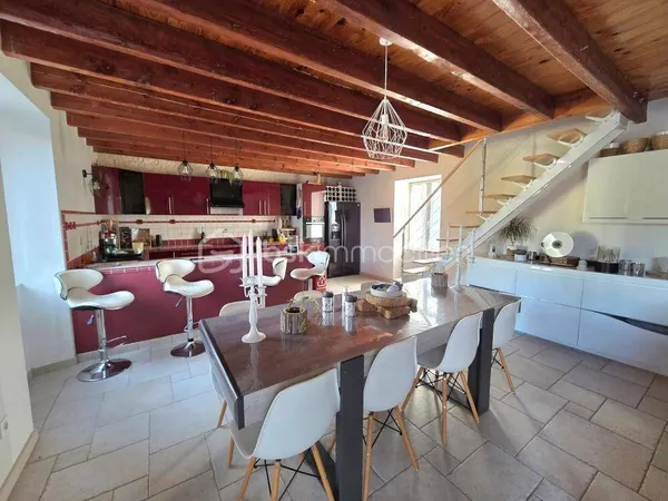 Maison 7 pièces 188 m²