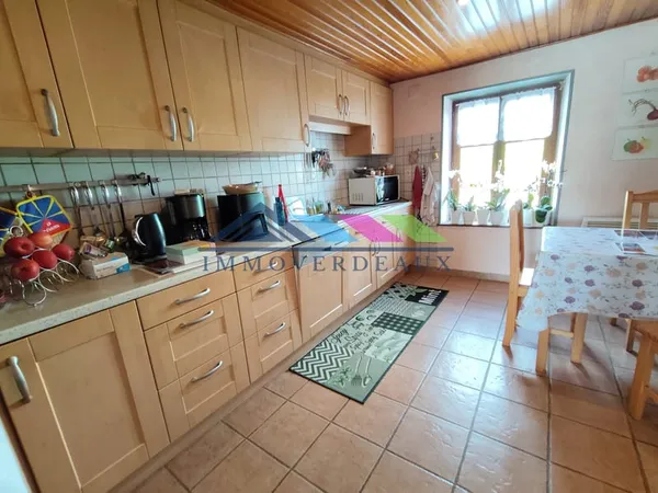 Belle maison de village avec cachet, 4 chambres Mazeley proc