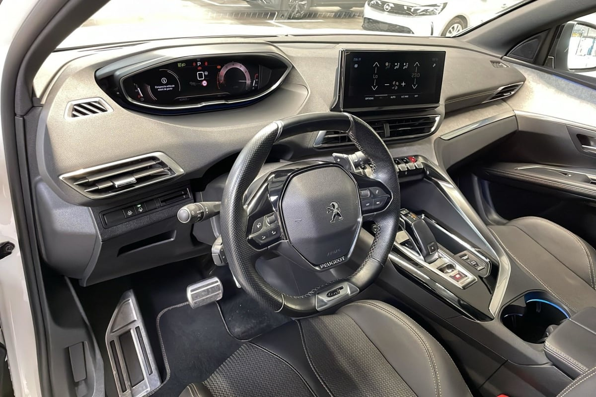 Peugeot 5008 — photo 15