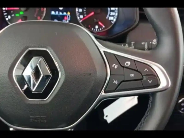 Renault Clio 1.0 tce 90ch equilibre — photo 10
