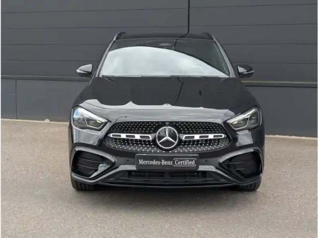 Mercedes Gla 250 e hybrid eq — photo 8