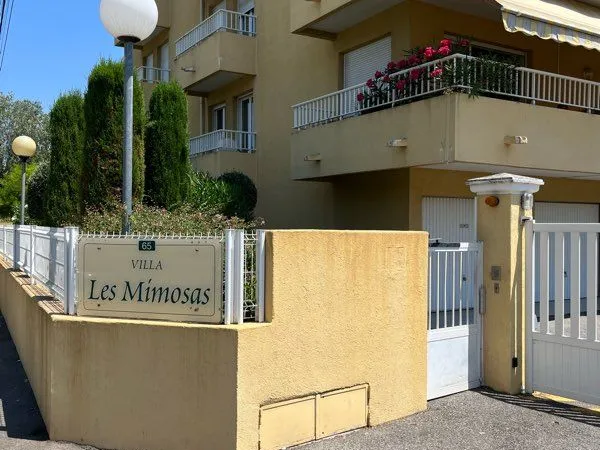 Loué appartement T4 à FREJUS PLAGE