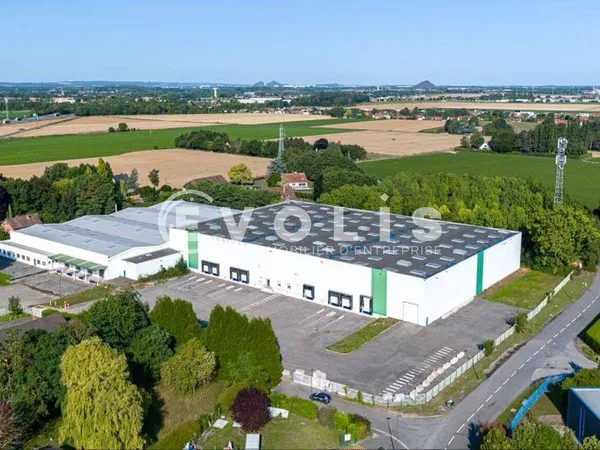 Entrepôt 10356 m²
