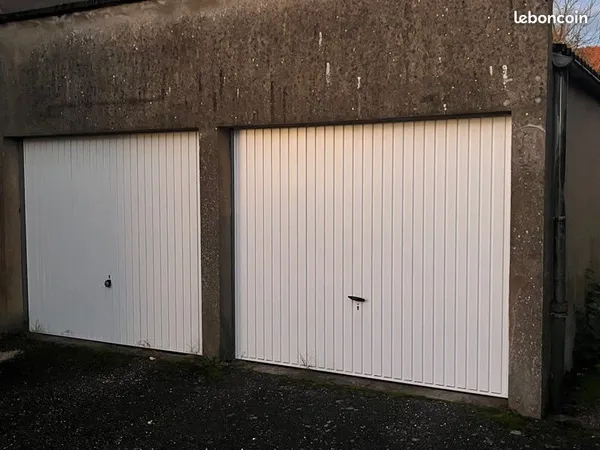 Garage rue croix percée