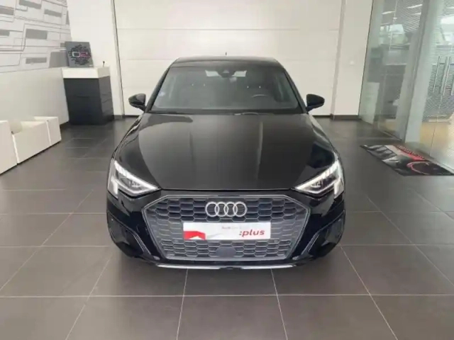 Audi A3 sportback 35 tfsi 150ch business line — photo 2
