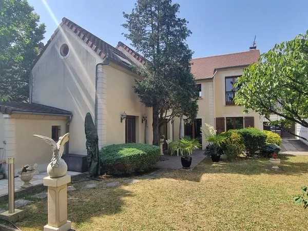 Pavillon 5 pièces 122 m²