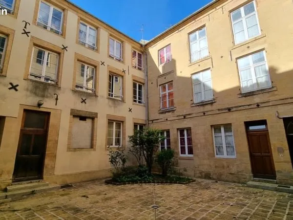 Immeuble de rapport 1425 m²