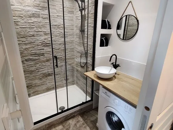 Vente Studio récemment refait à neuf