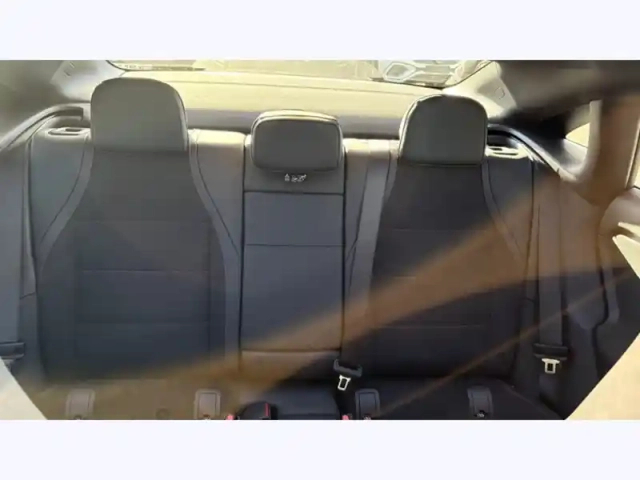 Mercedes Cla 200 amg line — photo 17