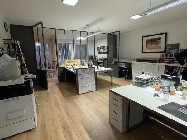 Bureaux 68 m²