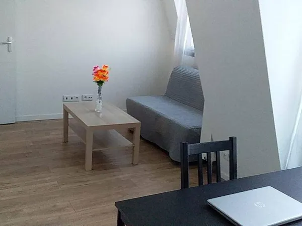 Studio 1 pièce 25 m²