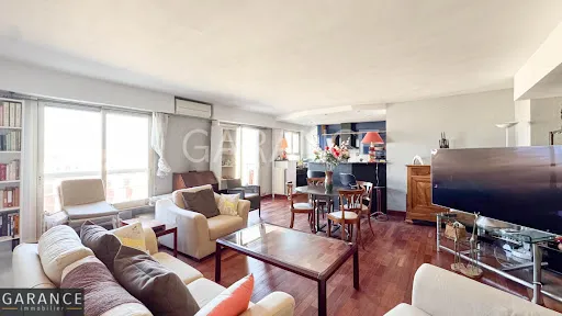 Appartement 6 pièces 152 m²