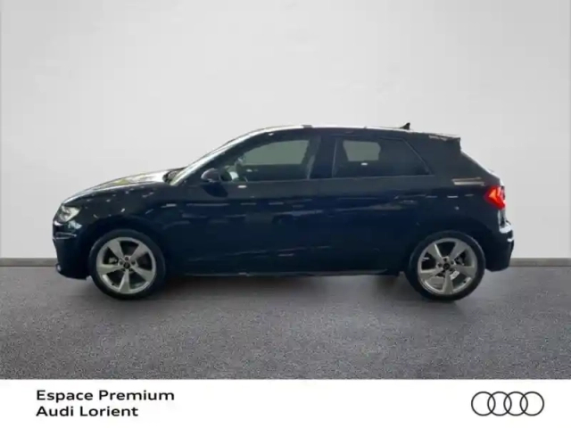 Audi A1 sportback 30 tfsi 116ch s line s tronic 7 — photo 3