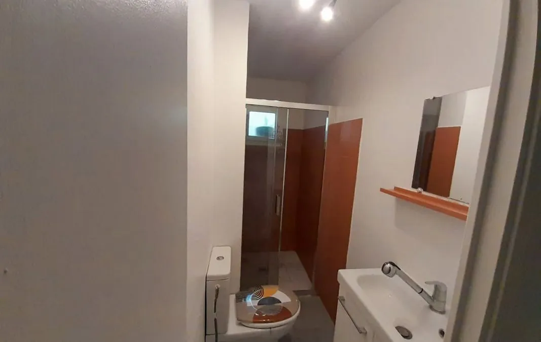 Photo 3