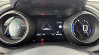 Toyota Yaris 116h Design 5p MY22 — photo 10