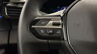 Peugeot 408 PHEV 225ch Allure Pack e-EAT8 — photo 25