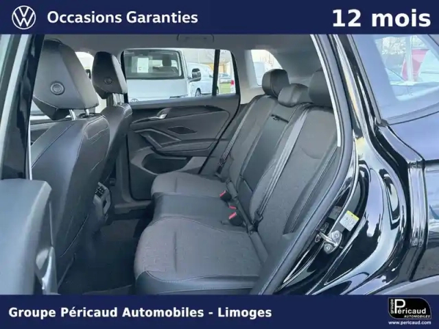 Volkswagen Tiguan 1.5 etsi 130ch dsg7 — photo 8