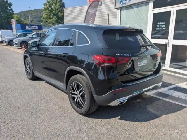 Mercedes Gla 200 d 150ch progressive line 8g-dct avec tva — photo 6