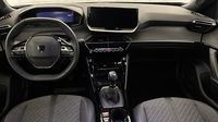 Peugeot 2008 1.2 PureTech 100ch S&S Allure — photo 11
