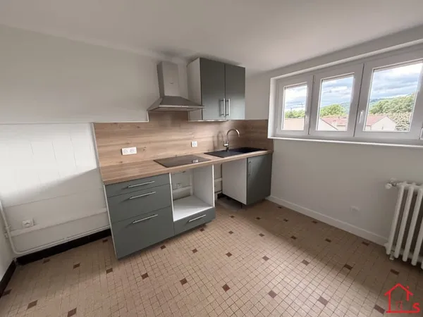 Appartement F2 - PONT A MOUSSON*
