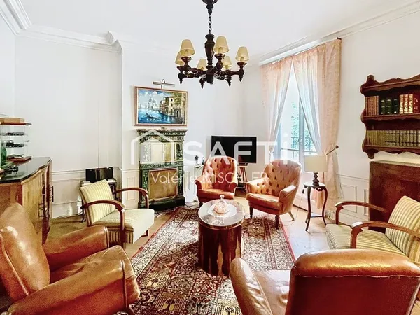 Appartement haussmannien à 2 pas de la Nation