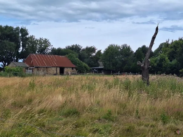 Terrain 2595 m²