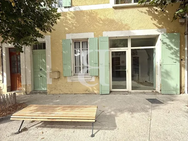 Belle maison de village avec dépendance dans l'un des plus beau