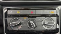 Volkswagen T-Cross 1.6 TDI 95ch Lounge — photo 19