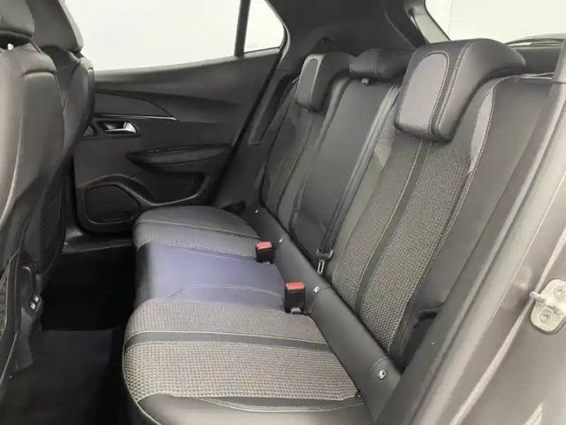Peugeot 2008 puretech 130 s&amp;s eat8 — photo 111