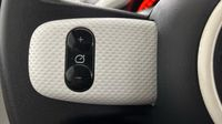 Renault Twingo 1.0 SCe 70ch Limited Euro6c — photo 25