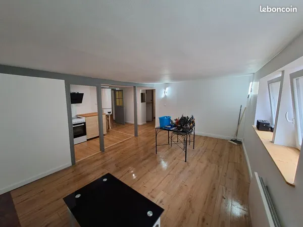 Appartement F2 55 m2 bas de Morez proche Bricomarché