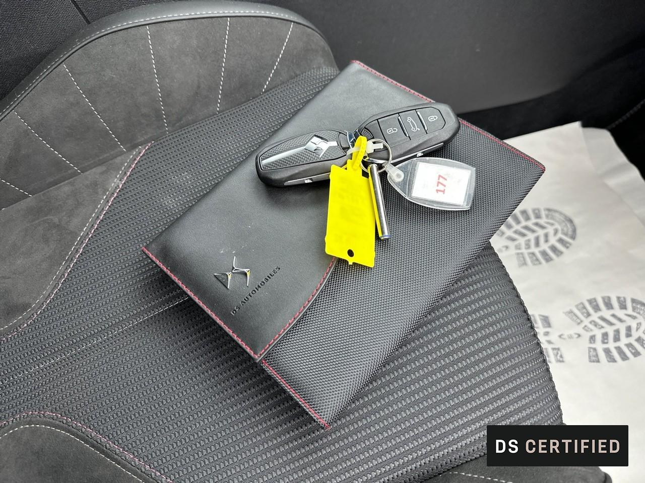 Ds Ds 4 hybride e-tense 225 eat8 performance line+ — photo 34