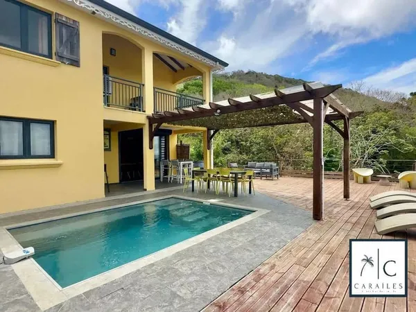 Villa 4 pièces 135 m²