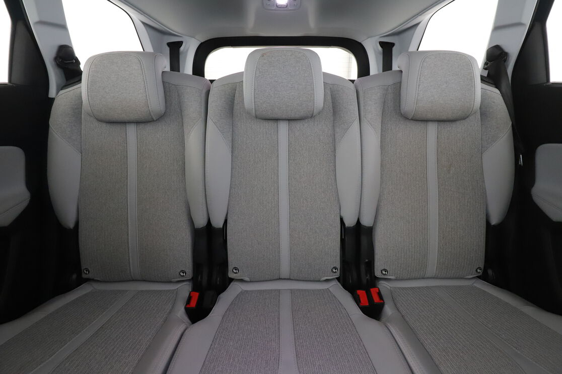 Peugeot 5008 1.2 PureTech Allure — photo 14