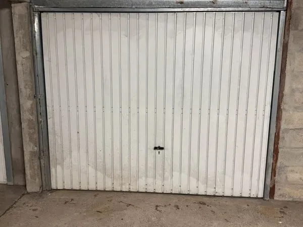 Box en sous sol à vendre