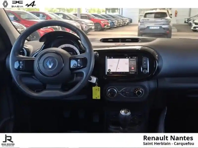 Renault Twingo 1.0 sce 65ch urban night — photo 10