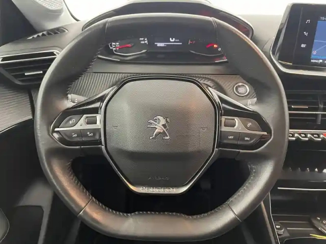 Peugeot 208 puretech 100 s&amp;s bvm6 — photo 23