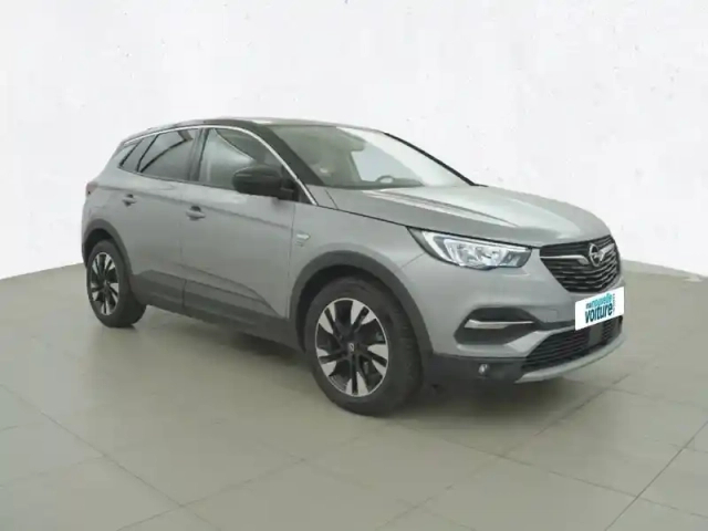 Opel Grandland X 1.2 turbo 130 ch — photo 3