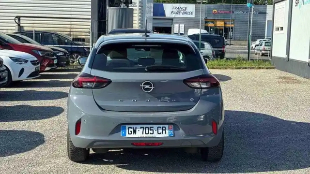 Opel Corsa electrique 136 ch &amp; batterie 50 kwh — photo 4