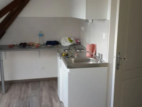 Location t2 29m2 pour etudiants quai de la loire tours