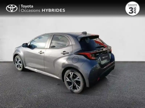 Toyota Yaris 116h design 5p my25