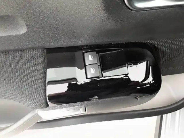 Citroën C3 bluehdi 100 s&amp;s bvm6 — photo 22