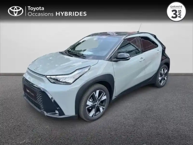 Toyota Aygo X 116h graphic