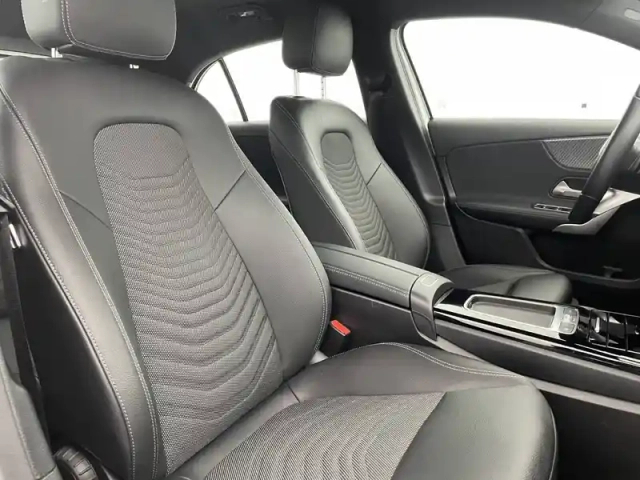 Mercedes Classe A 180 d 8g-dct — photo 92