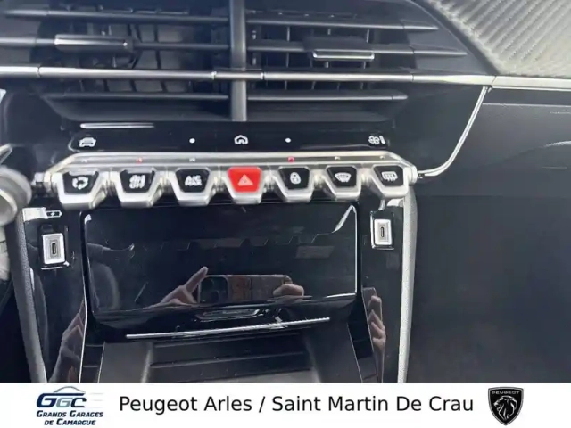 Peugeot 2008 hybrid 145 e-dcs6 — photo 83