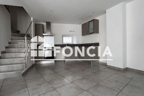Maison Location Crolles 3p 75m² 1180€
